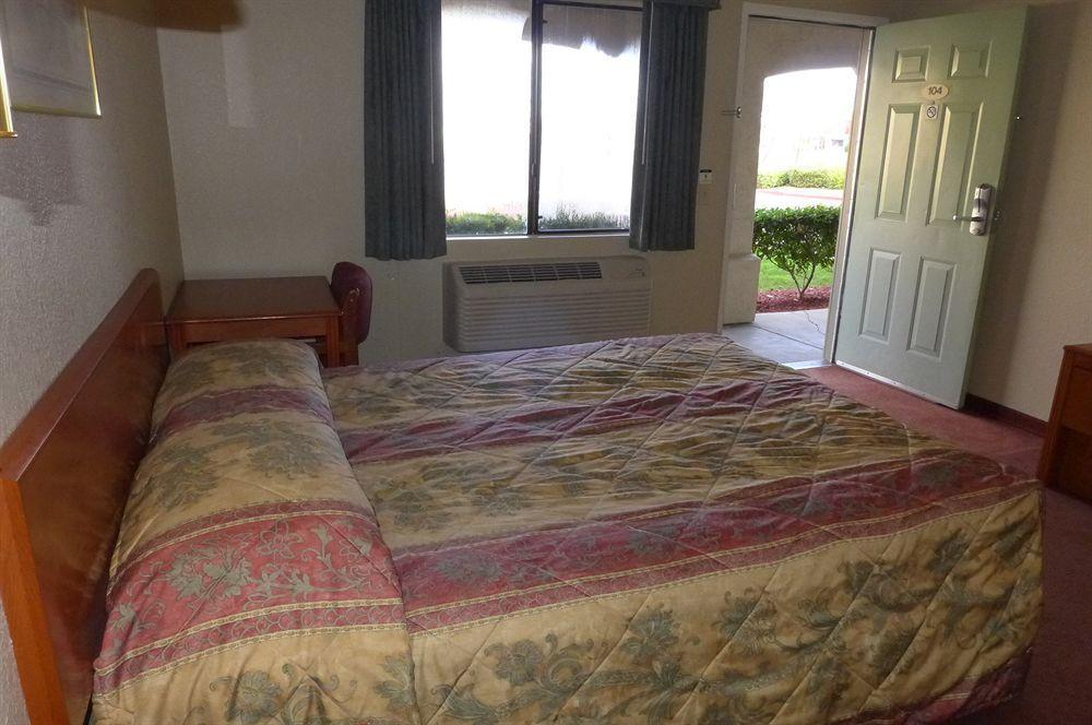 Inn At Rohnert Park Exterior foto