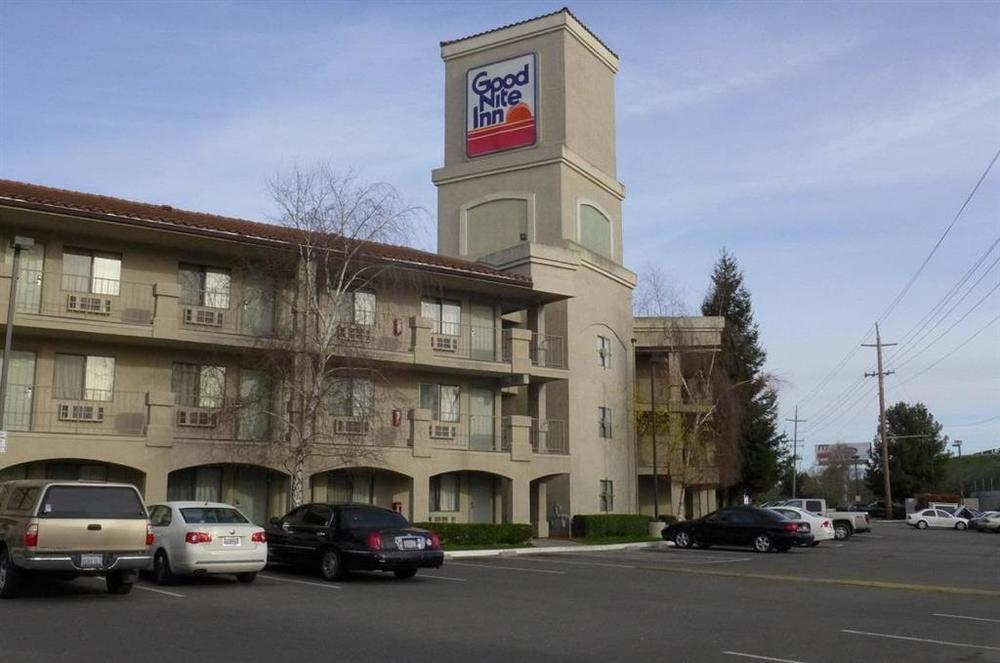 Inn At Rohnert Park Exterior foto